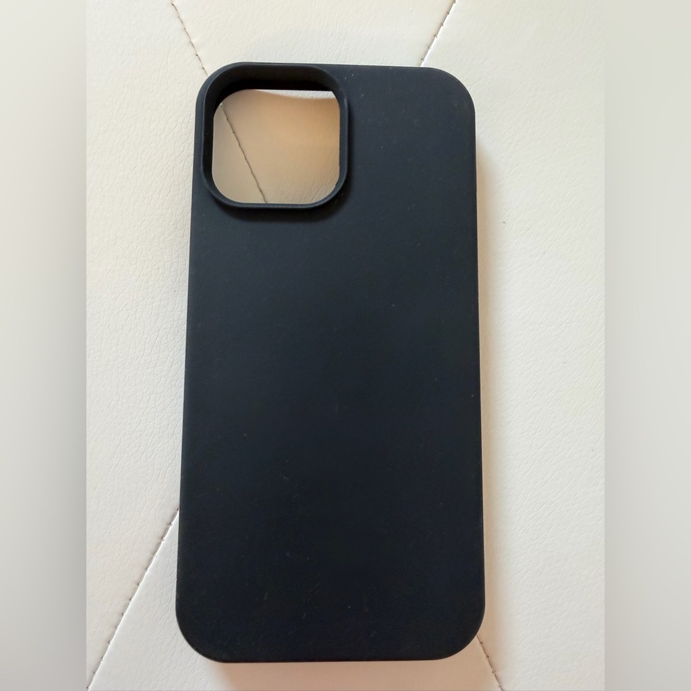 New Black 6.7 inch iPhone case.